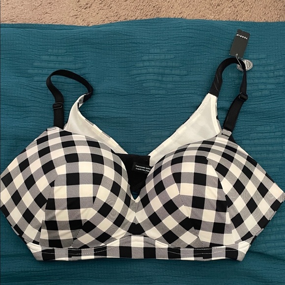 Torrid Curve Other - Torrid 40DD Black & White Bra